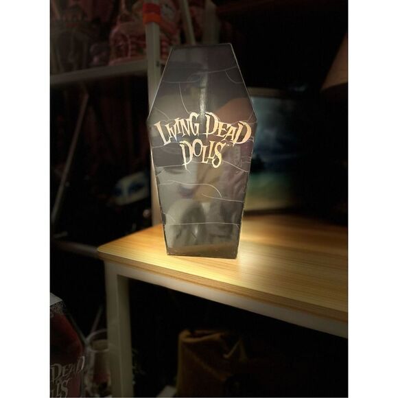 Mezco Anarchy Penny Club Mez Exclusive Factory Sealed - Picture 5 of 12